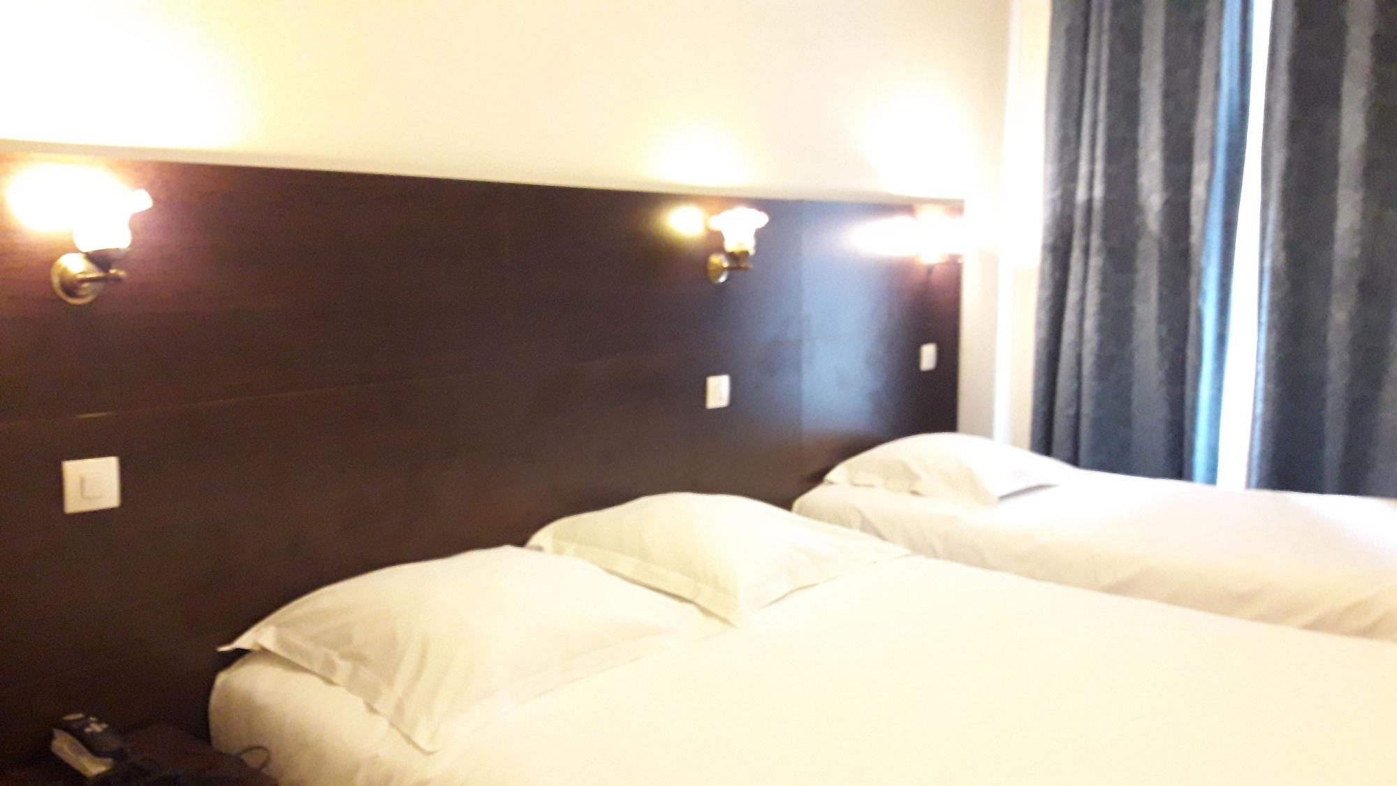 Hotel La Vieille France à Paris Extérieur photo