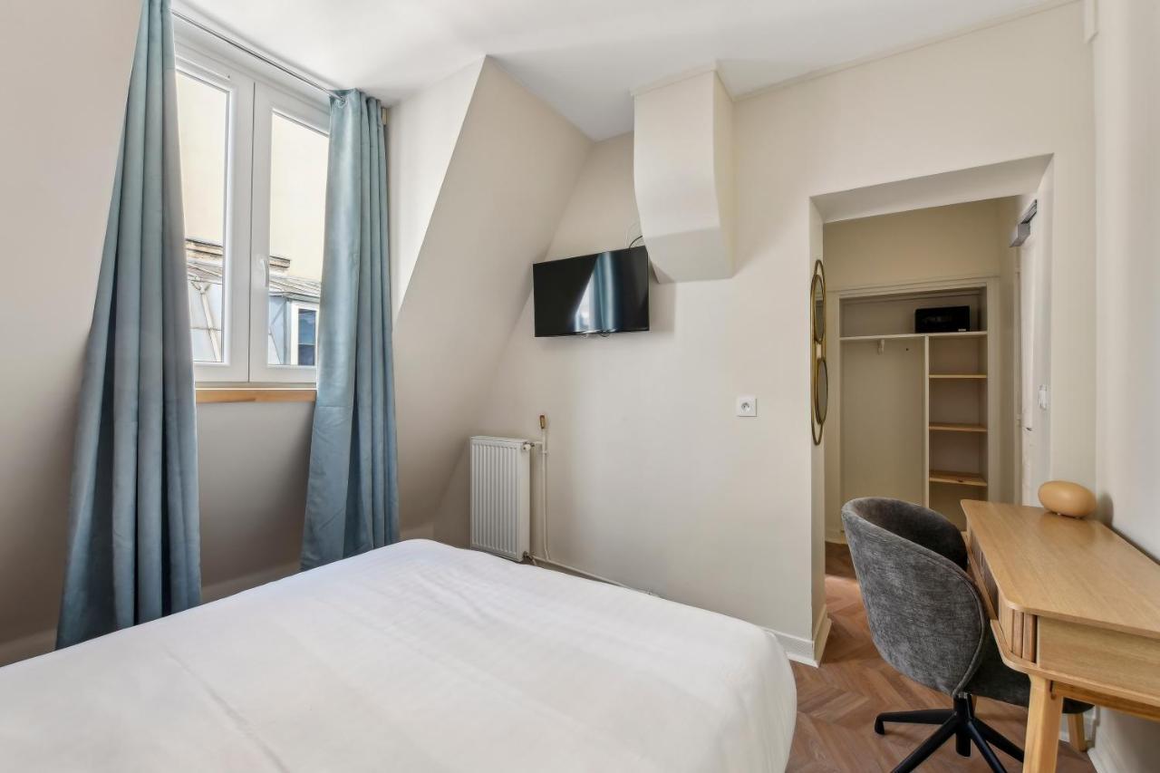 Hotel La Vieille France à Paris Extérieur photo